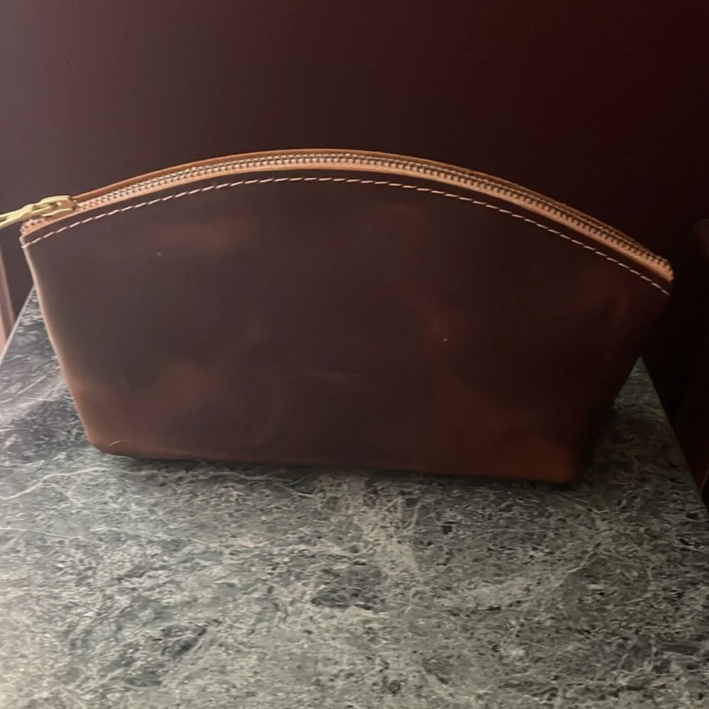 New Portland Leather Goods Eclipse. Dark smooth brown w. great pull up. - Picture 4 of 5